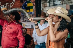 Queima do Alho reúne tradição tropeira e gastronomia em Goiânia